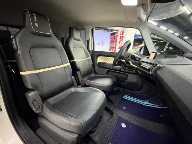 Baojun KiWi EV — Фото автомобиля 10
