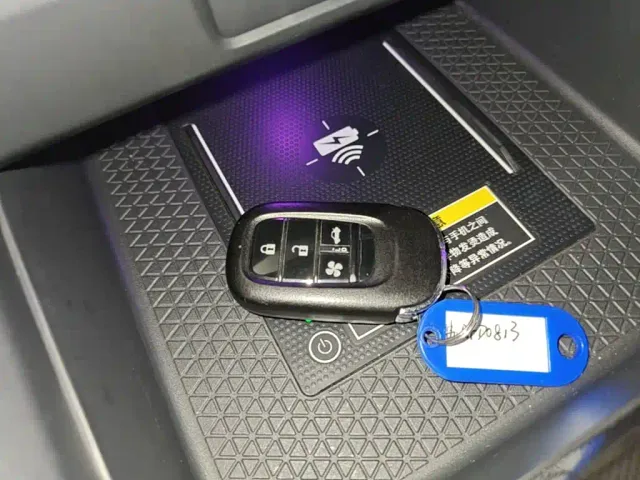 Honda Accord — Фото автомобиля 8