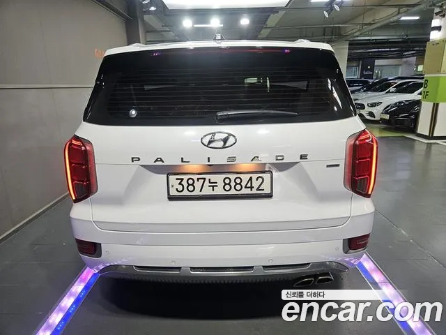 Hyundai Palisade Palisade Дизель 2.2 4WD — Фото автомобиля 4
