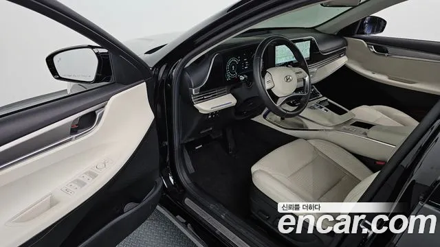 Hyundai Grandeur Новый Grandeur IG — Фото автомобиля 10