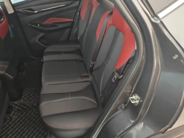 Changan Oushang X5 — Фото автомобиля 16
