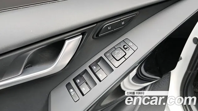Kia Niro The All New Niro Prestige — Фото автомобиля 17