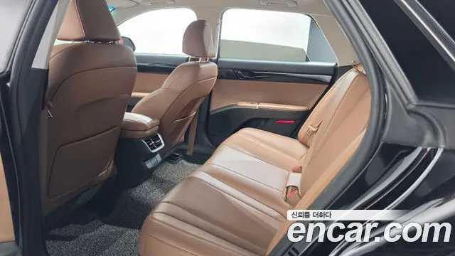 Hyundai Grandeur GN7 — Фото автомобиля 12