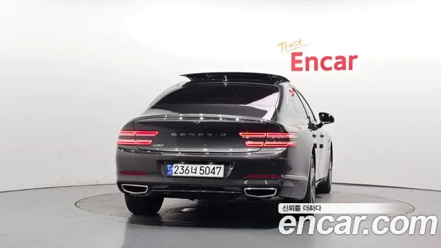 Genesis G80 Бензин 2.5 турбо AWD — Фото автомобиля 2