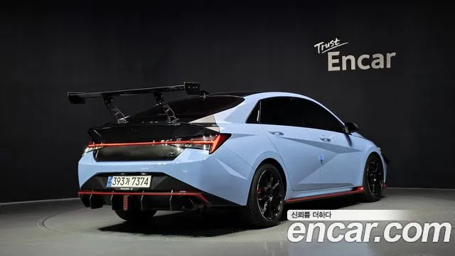 Hyundai AVANTE — Фото автомобиля 2
