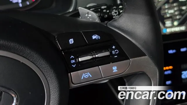 Hyundai Tucson Tucson (NX4) Дизель 2.0 2WD — Фото автомобиля 3