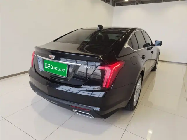 Cadillac CT5 — Фото автомобиля 4