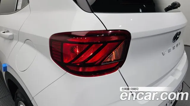 Hyundai Venue Venue 1.6 Premium — Фото автомобиля 23