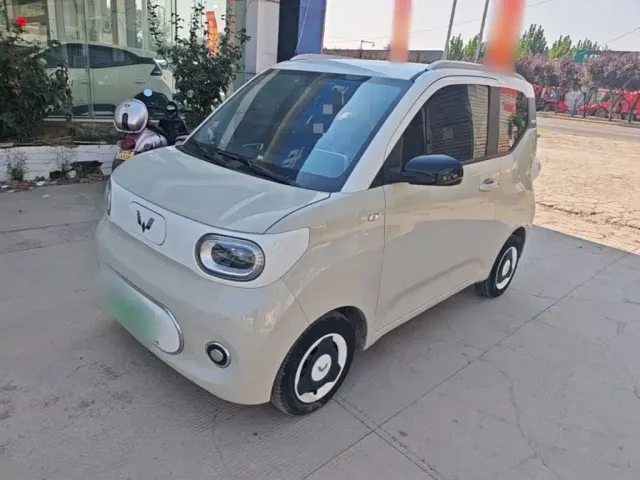 Фотография автомобиля — Wuling Hongguang Mini EV