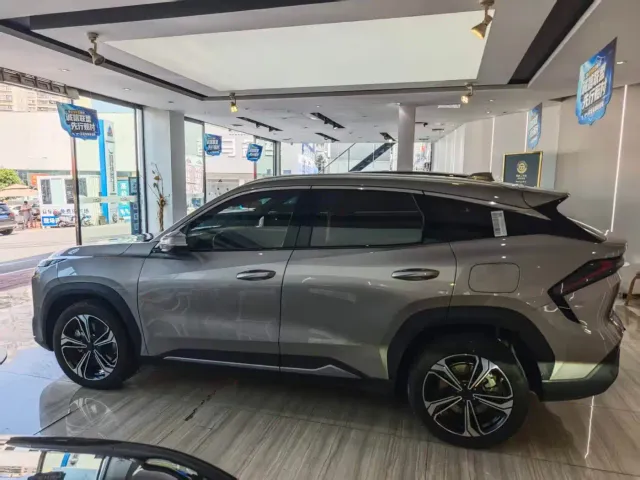 Geely Galaxy L7 — Фото автомобиля 7