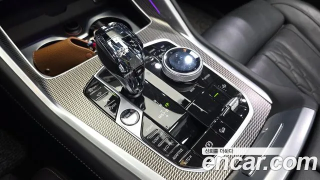 BMW X6 xDrive40i M Sport — Фото автомобиля 8