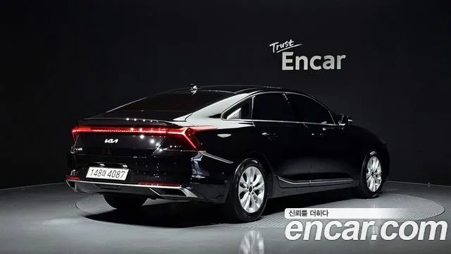Kia K8 2.5 Бензин 2WD — Фото автомобиля 2