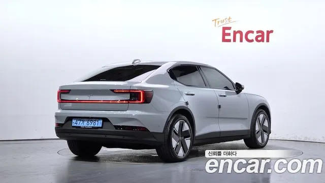 Polestar Polestar 2 — Фото автомобиля 2