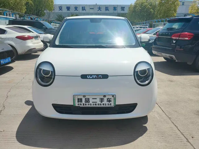 Changan Lumin — Фото автомобиля 2