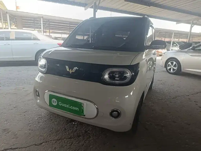 Фотография автомобиля — Wuling Hongguang Mini EV