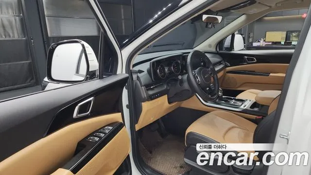 Kia Canival Carnival 4 поколение Бензин 11 мест Prestige — Фото автомобиля 10