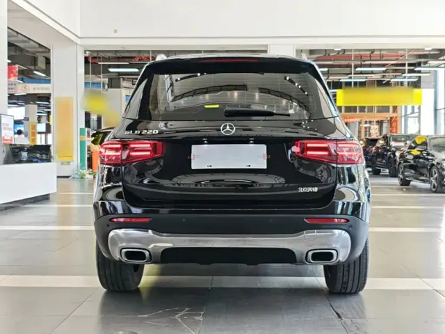 Mercedes-Benz GLB-Class — Фото автомобиля 11