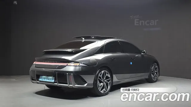 Hyundai Ioniq 6 — Фото автомобиля 2