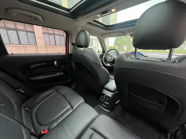 MINI Clubman — Фото автомобиля 13