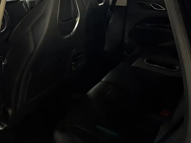 Hongqi Hongqi HS3 2023 1.5T 2WD Virtue Edition — Фото автомобиля 9
