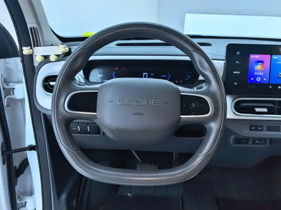 Geely Galaxy Panda 2025 Model Year 210km Panda Knight — Фото автомобиля 15