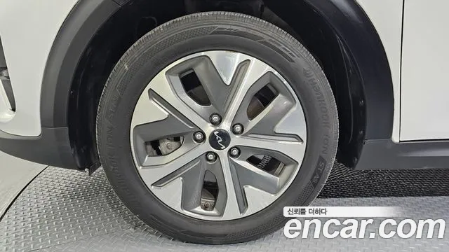 Kia Niro Niro Plus Earth — Фото автомобиля 5