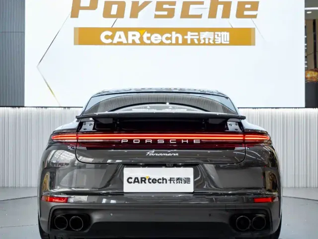 Porsche Panamera — Фото автомобиля 5
