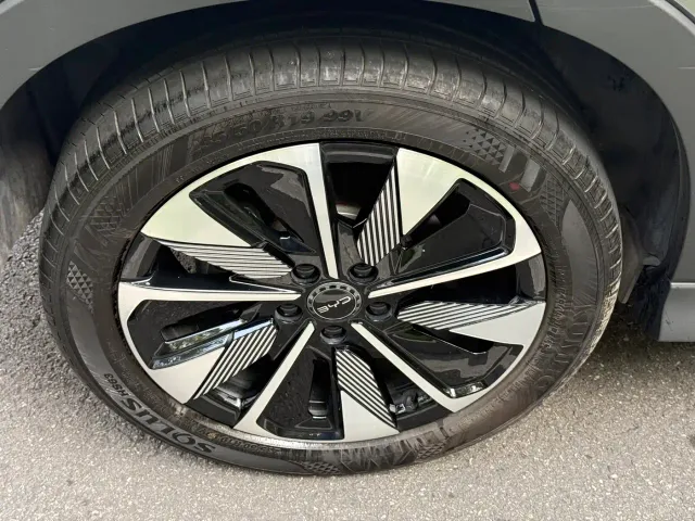 BYD Song PLUS — Фото автомобиля 8
