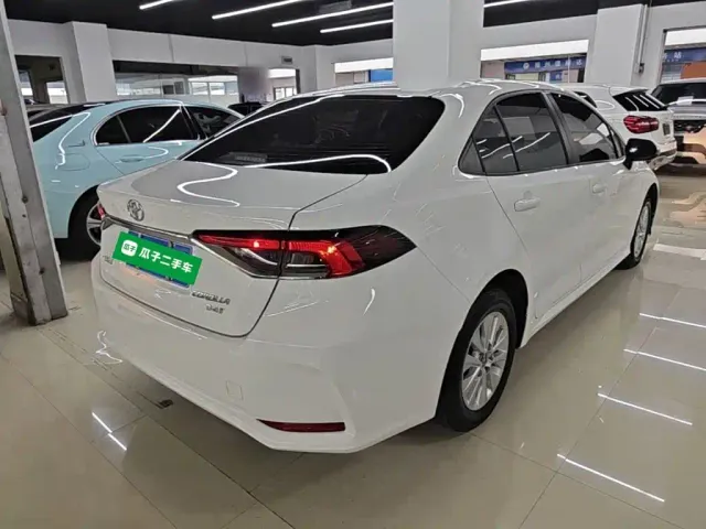 Toyota Corolla — Фото автомобиля 6