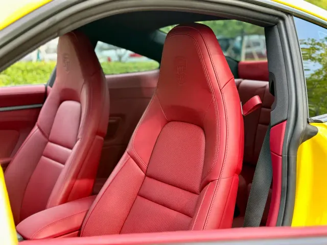 Porsche 911 — Фото автомобиля 15