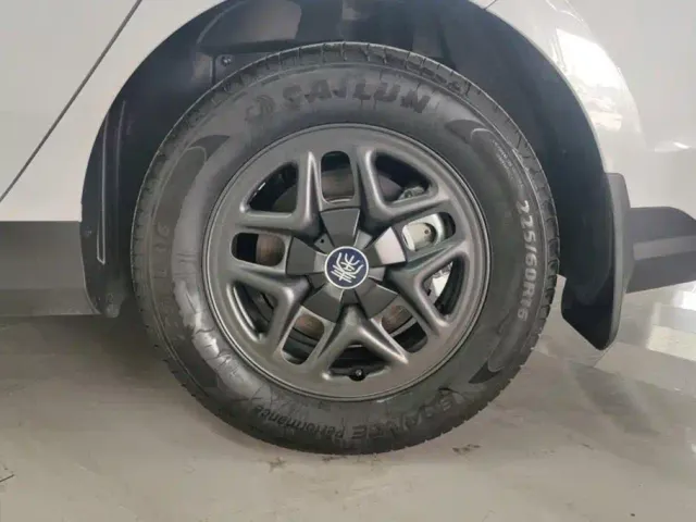 BYD Qin PLUS — Фото автомобиля 6