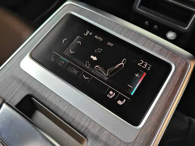Audi A7L — Фото автомобиля 12