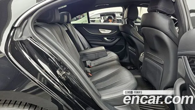 Mercedes-Benz CLS-Class — Фото автомобиля 10