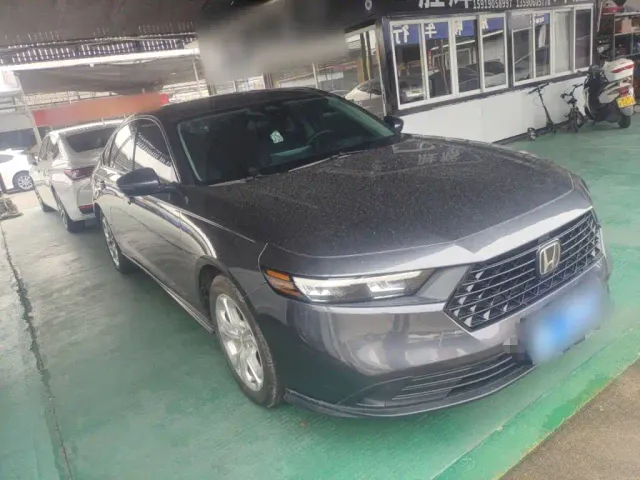 Honda Accord — Фото автомобиля 21