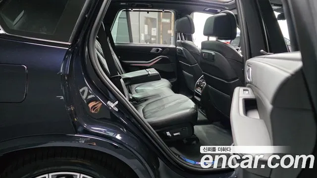 BMW X5 xDrive 40i M Sport — Фото автомобиля 10