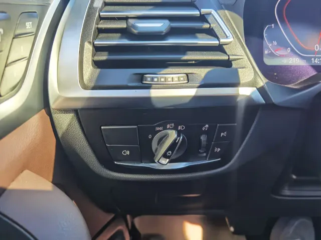 BMW X3 — Фото автомобиля 11
