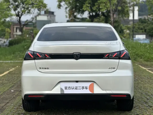 Peugeot 408 — Фото автомобиля 8