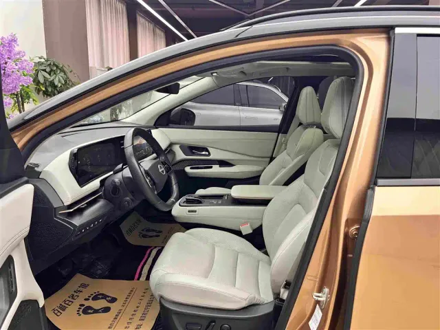 Nissan Ariya — Фото автомобиля 9