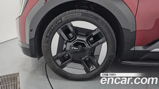 Kia EV9 — Фото автомобиля 5