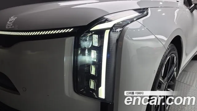 Kia K8 Signature — Фото автомобиля 5