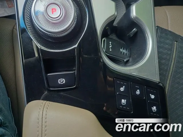 Kia K8 2.5 Бензин 2WD — Фото автомобиля 15