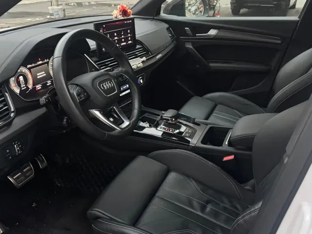 Audi Q5L — Фото автомобиля 8