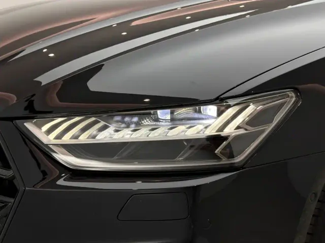 Audi A7L — Фото автомобиля 18