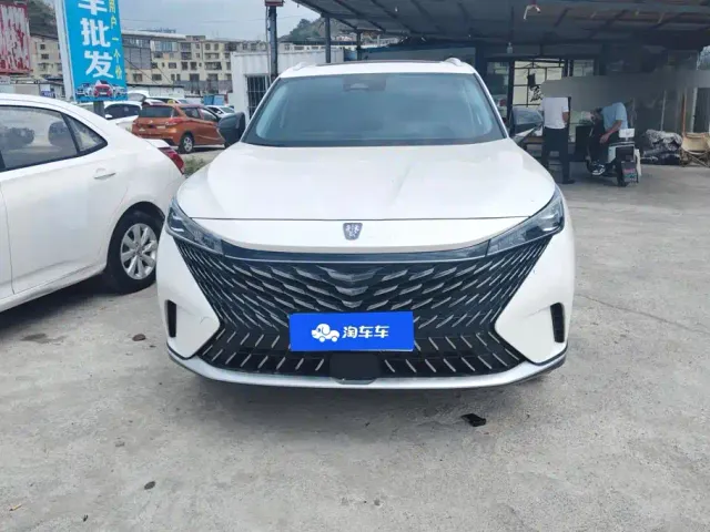 Roewe RX5 — Фото автомобиля 2