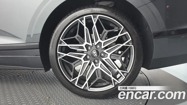 Hyundai Grandeur GN7 — Фото автомобиля 6