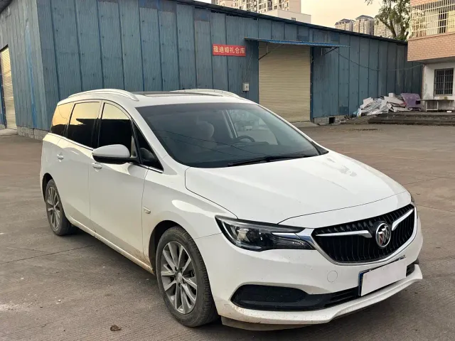 Buick GL6 — Фото автомобиля 2