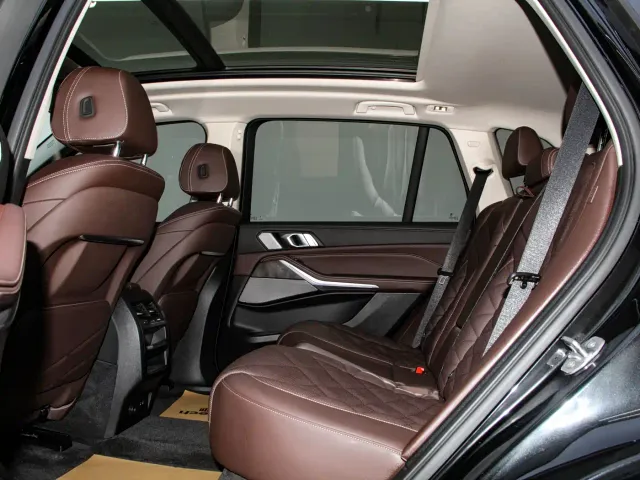 BMW X5 — Фото автомобиля 9