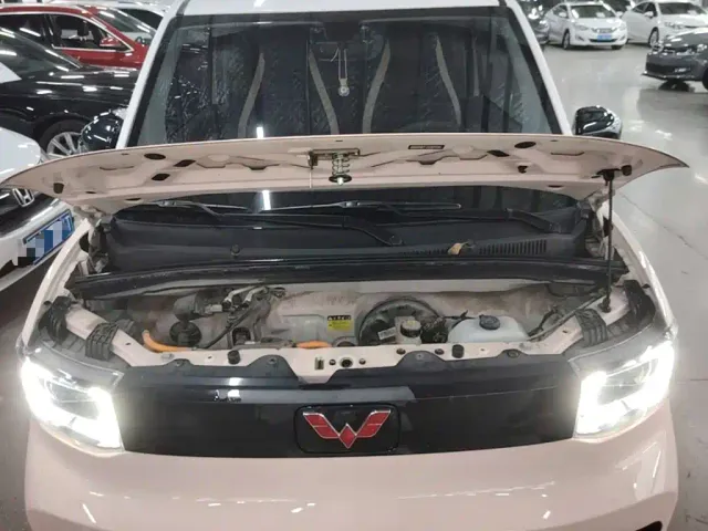 Wuling Hongguang Mini EV — Фото автомобиля 19