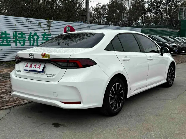 Toyota Corolla — Фото автомобиля 6