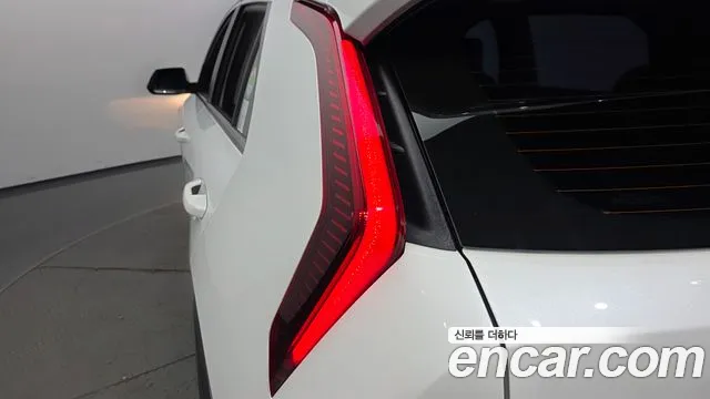 Kia Niro All Niro EV Air — Фото автомобиля 19